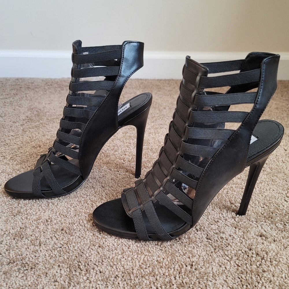 Steve Madden Gladiator Pumps Size 9 (8.5)
